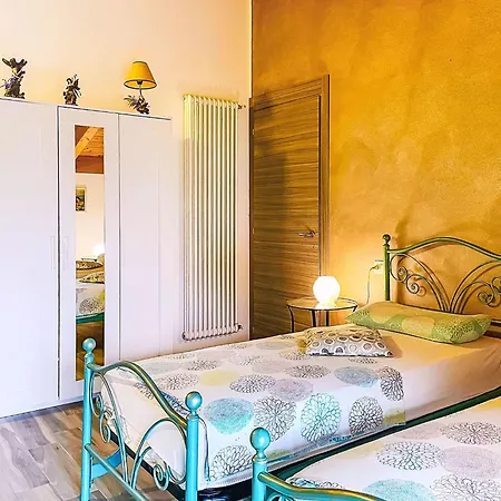 Melissa By Interhome Vercana