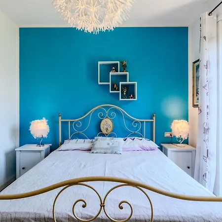 Melissa By Interhome Vercana